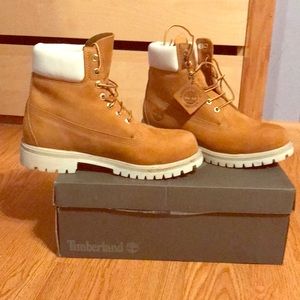 exclusive timbs